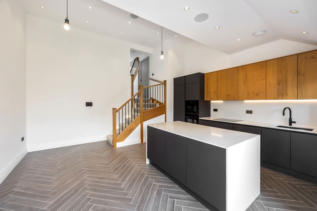 Additional image 4 of 3 bed semi-detached house for saleSkylarks, Brighton BN2