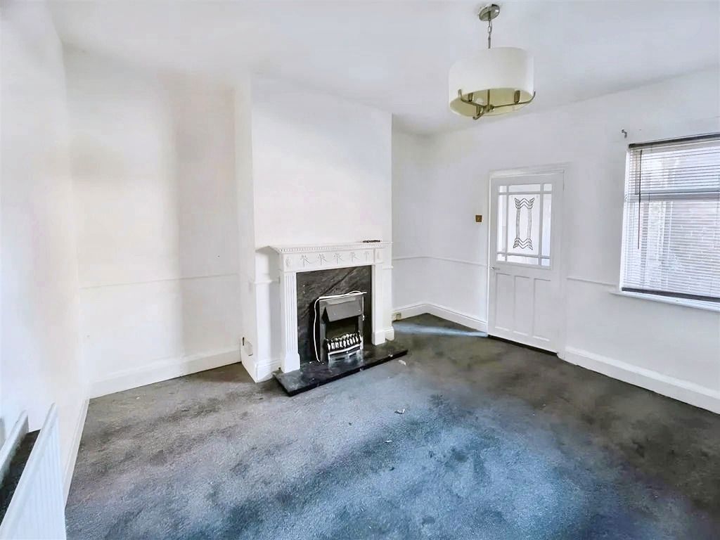 Additional image 2 of 2 bed flat for saleRichmond Road, South Shields NE34