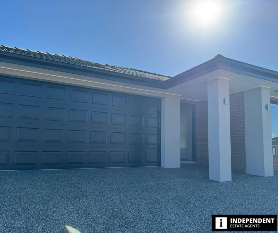 10 Cadet Way, Clyde VIC 3978