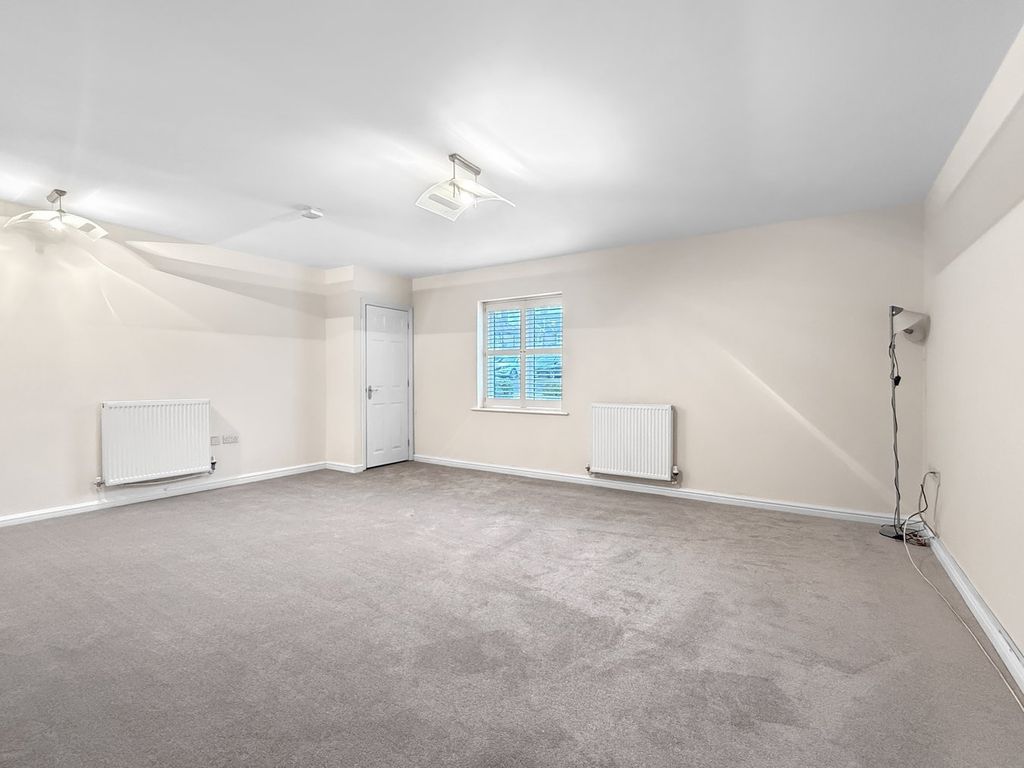 Additional image 2 of 2 bed flat for saleParnell Place, Braintree CM7