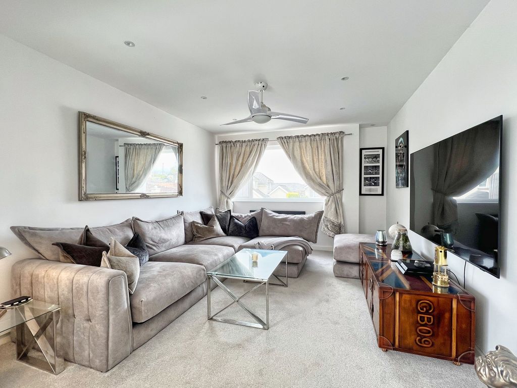 Additional image 7 of 5 bed detached bungalow for salePwll Evan Ddu, Coity CF35