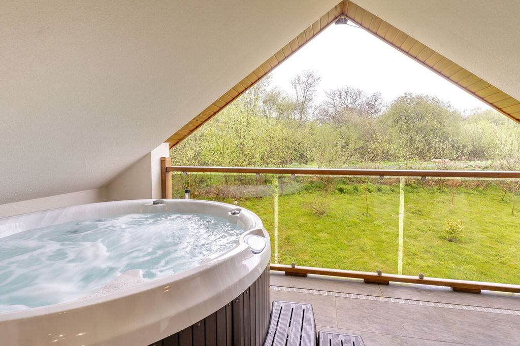 Additional image 24 of 6 bed detached house for saleThe Bryn, Pontllanfraith NP12