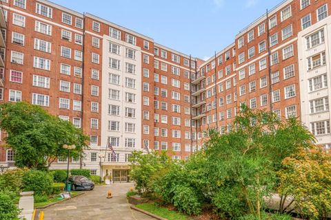 Edgware Road, Bayswater, London W2