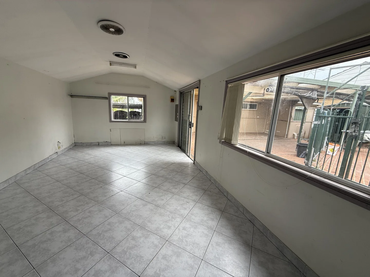 Additional image 5 of 21 Holland Crescent, Casula NSW 2170