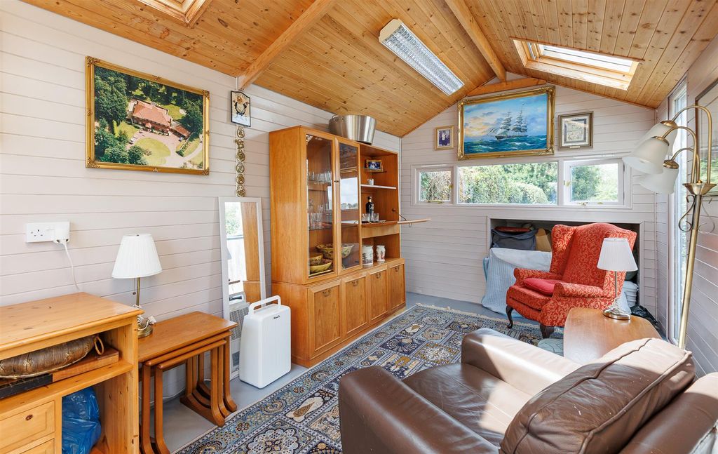 Additional image 21 of 4 bed semi-detached house for saleCowes, Isle Of Wight PO31