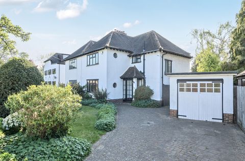 Ladywood Avenue, Petts Wood, Kent BR5