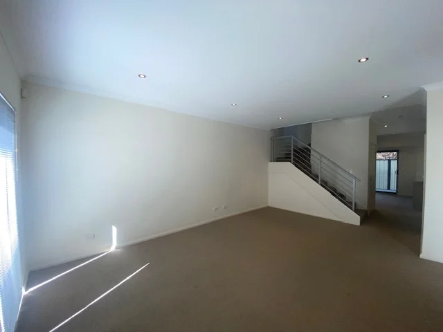 6 Kitson Turn, Clarkson WA 6030 photo 5