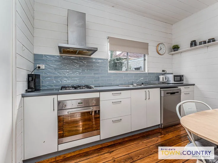 Additional image 2 of 178 Brown Street, Armidale NSW 2350