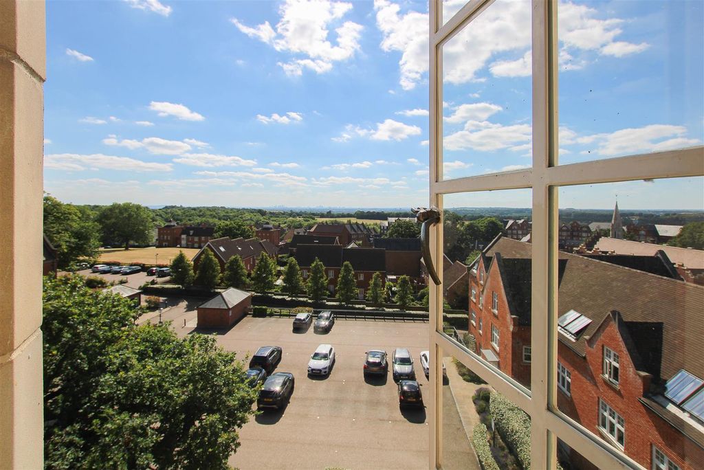 Additional image 2 of 2 bed flat for saleThe Galleries, Warley, Brentwood CM14