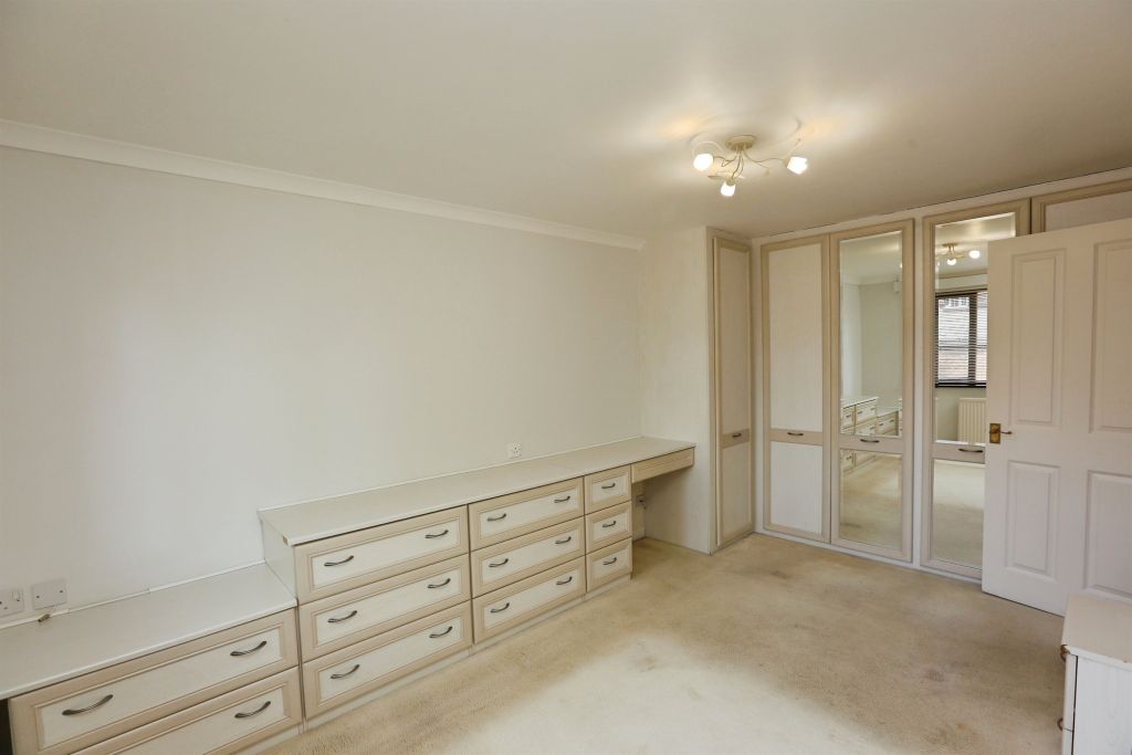 Additional image 10 of 3 bed detached bungalow for saleWildern Lane, Hedge End, Southampton SO30
