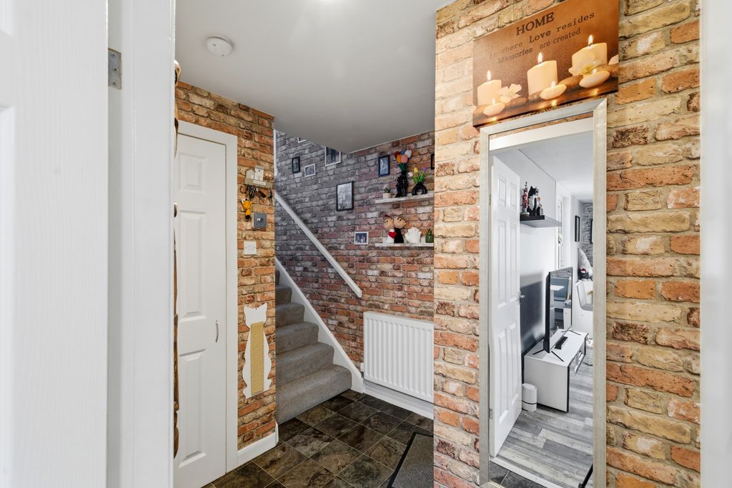 Additional image 11 of 2 bed flat for sale8 Croft Court, Blairgowrie PH10