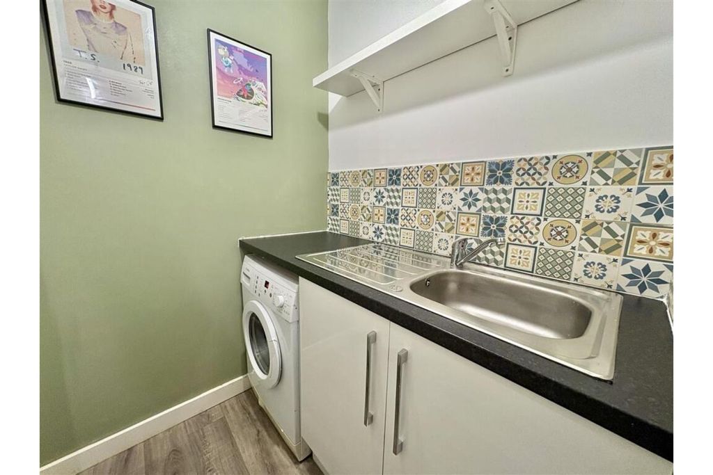 Additional image 20 of 4 bed terraced house for saleSunnybank Road, Brighouse HD6