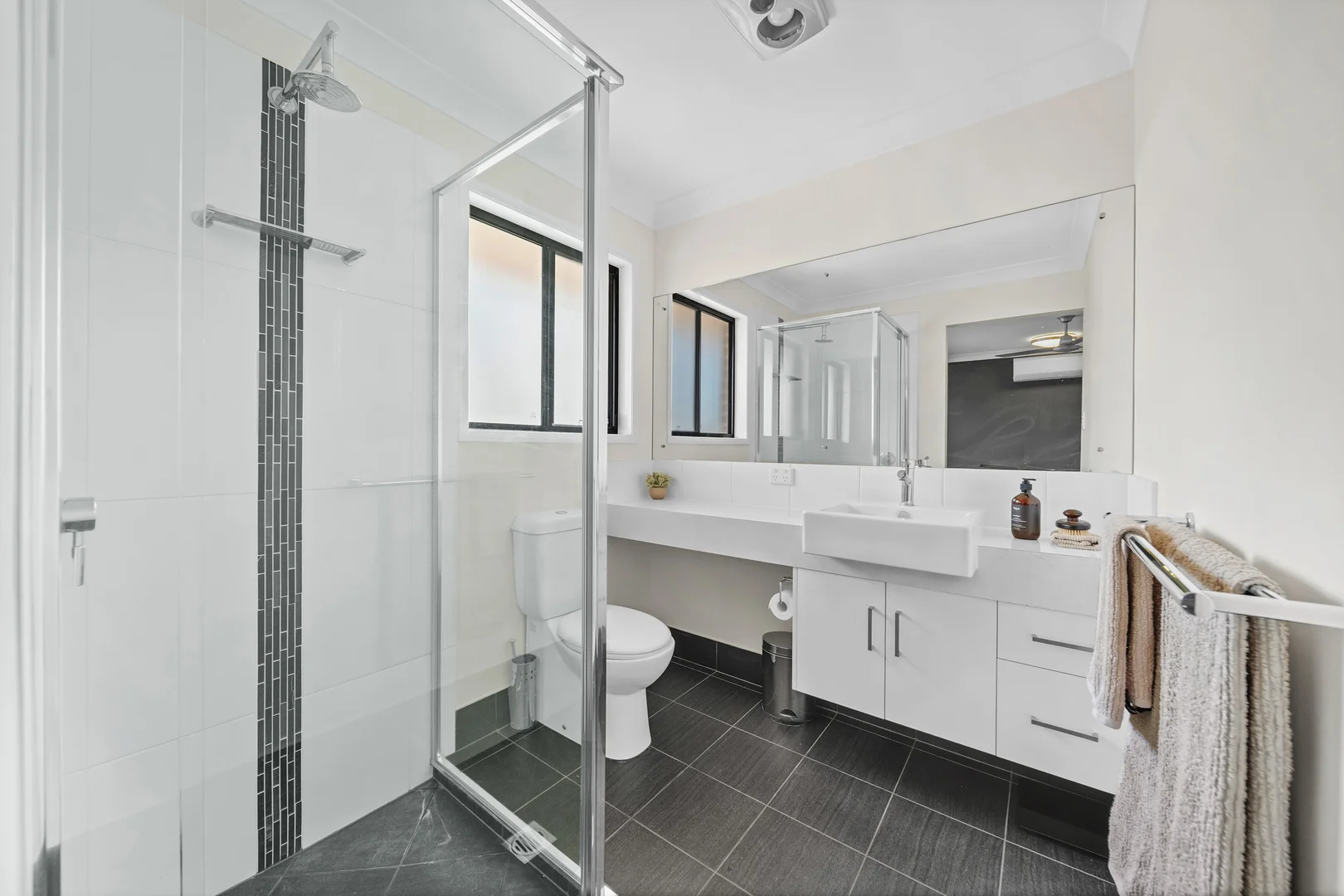 Additional image 6 of 1 Whitney Street, Emerald QLD 4720
