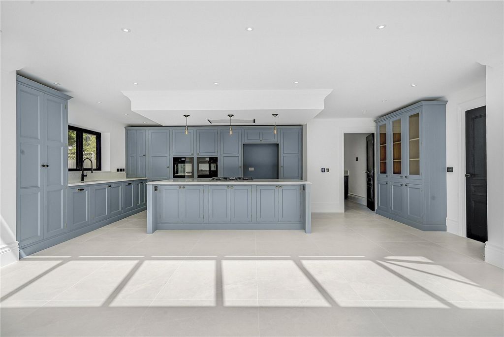 Additional image 2 of 5 bed detached house for saleKingsway, Aldwick, West Sussex PO21