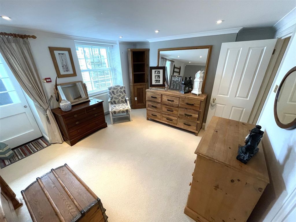 Additional image 8 of 3 bed flat for saleVictoria Parade, Broadstairs CT10