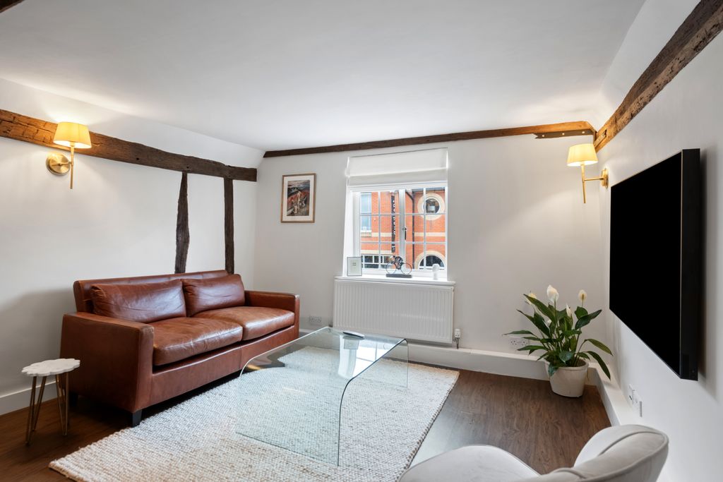 Additional image 4 of 2 bed flat for saleRayne Road, Braintree CM7