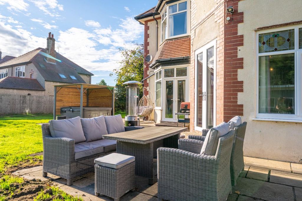 Additional image 32 of 6 bed detached house for saleKingsgate, Bridlington YO15