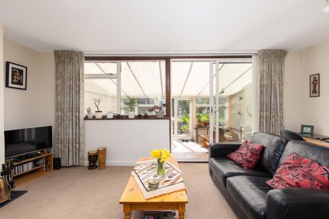 Charlton Mead Drive, Brentry BS10
