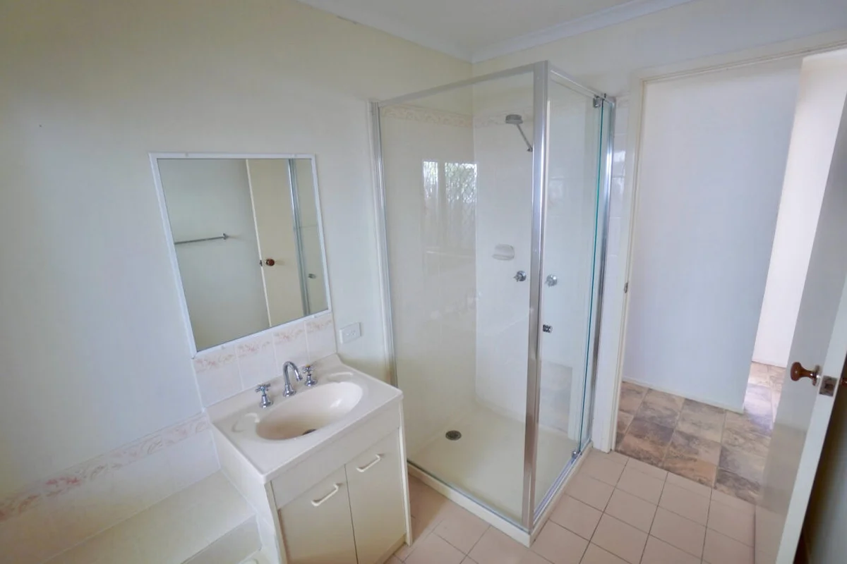 Additional image 12 of 24 Chainey Av,, Miami QLD 4220