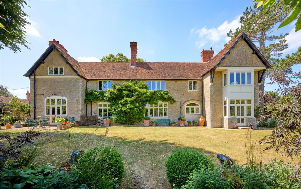 Additional image 15 of 5 bed detached house for saleSteane, Brackley, Northamptonshire NN13