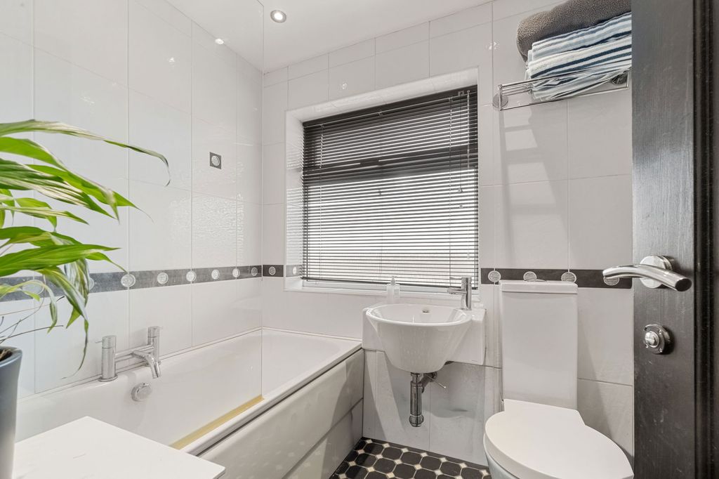Additional image 15 of 4 bed detached house for saleLong Ridge, Brighouse HD6