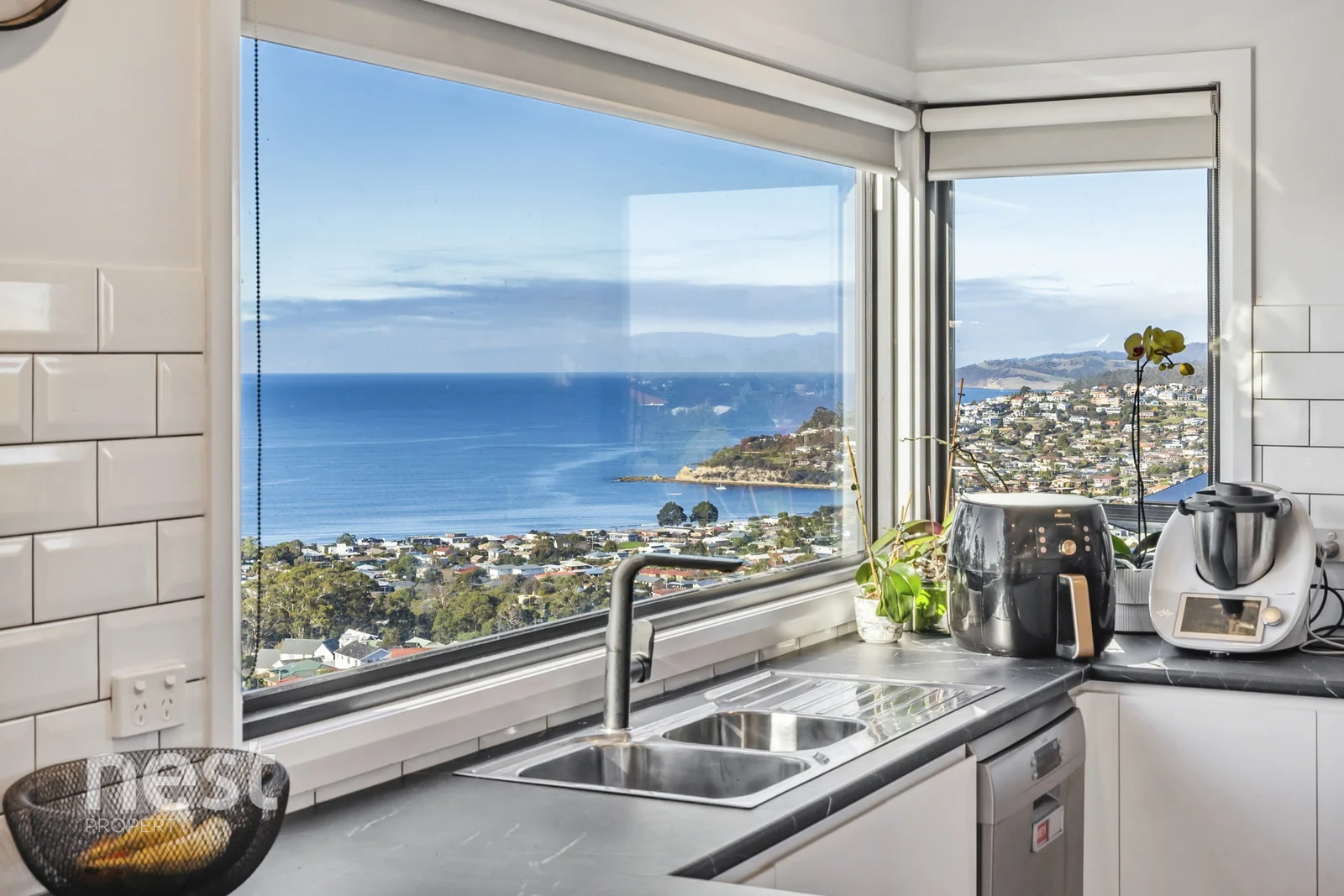 Additional image 2 of 1/96 Tingira Road, Blackmans Bay TAS 7052