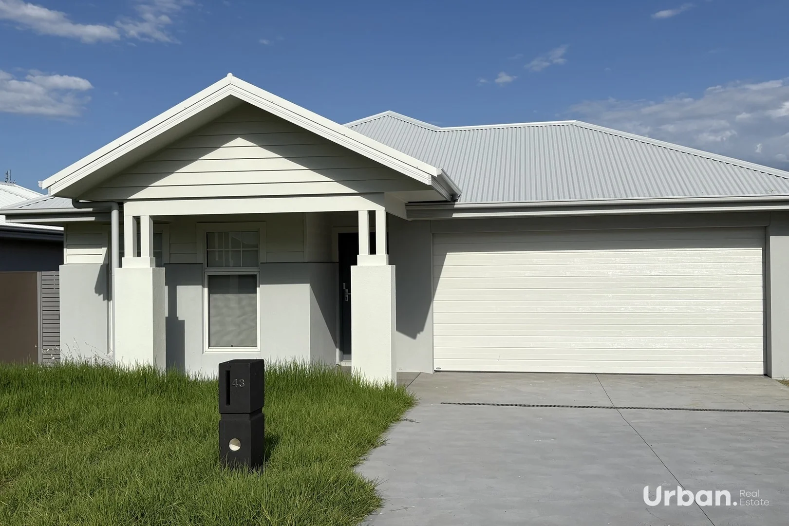 43 Barclay Drive, North Rothbury NSW 2335