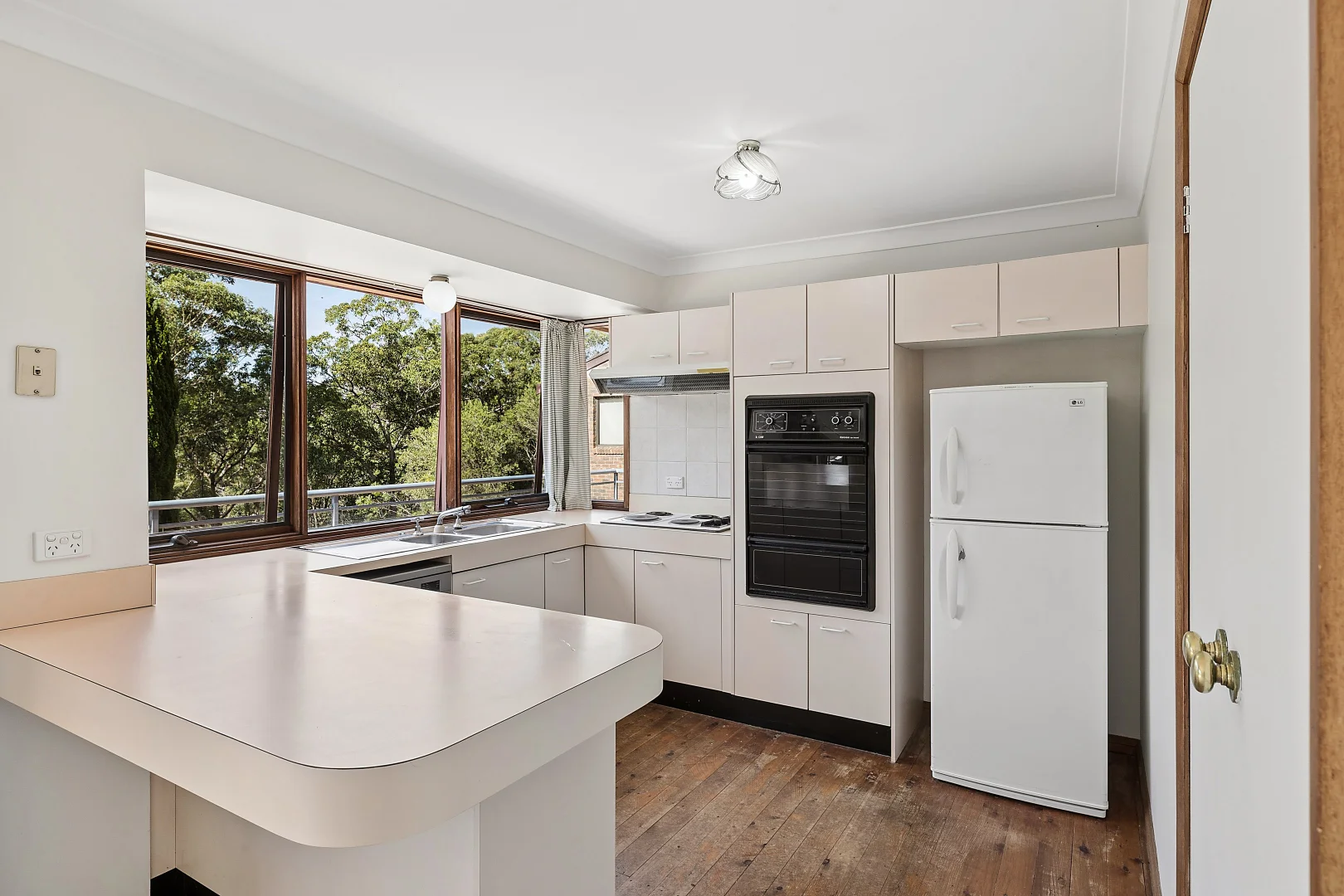 Additional image 4 of 24 Sandpiper Place, Woronora Heights NSW 2233