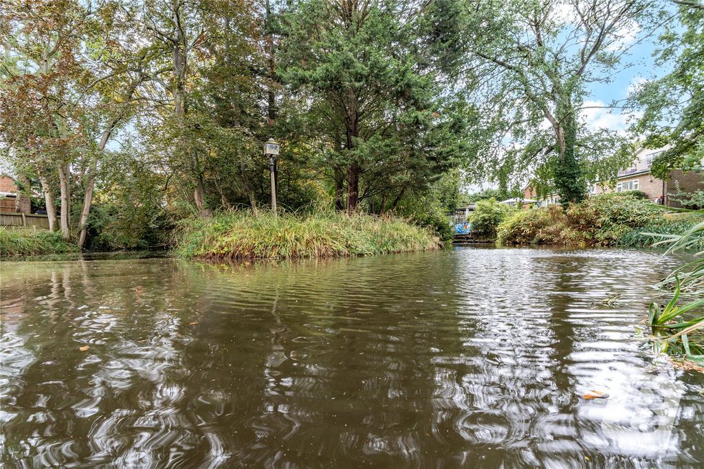 Additional image 4 of 5 bed detached house for saleOaklands Close, Braintree, Essex CM77