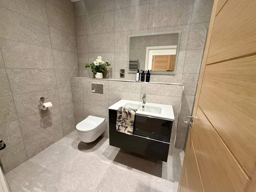 Additional image 11 of 2 bed flat for saleOld Coleham Court, Coleham, Shrewsbury SY3