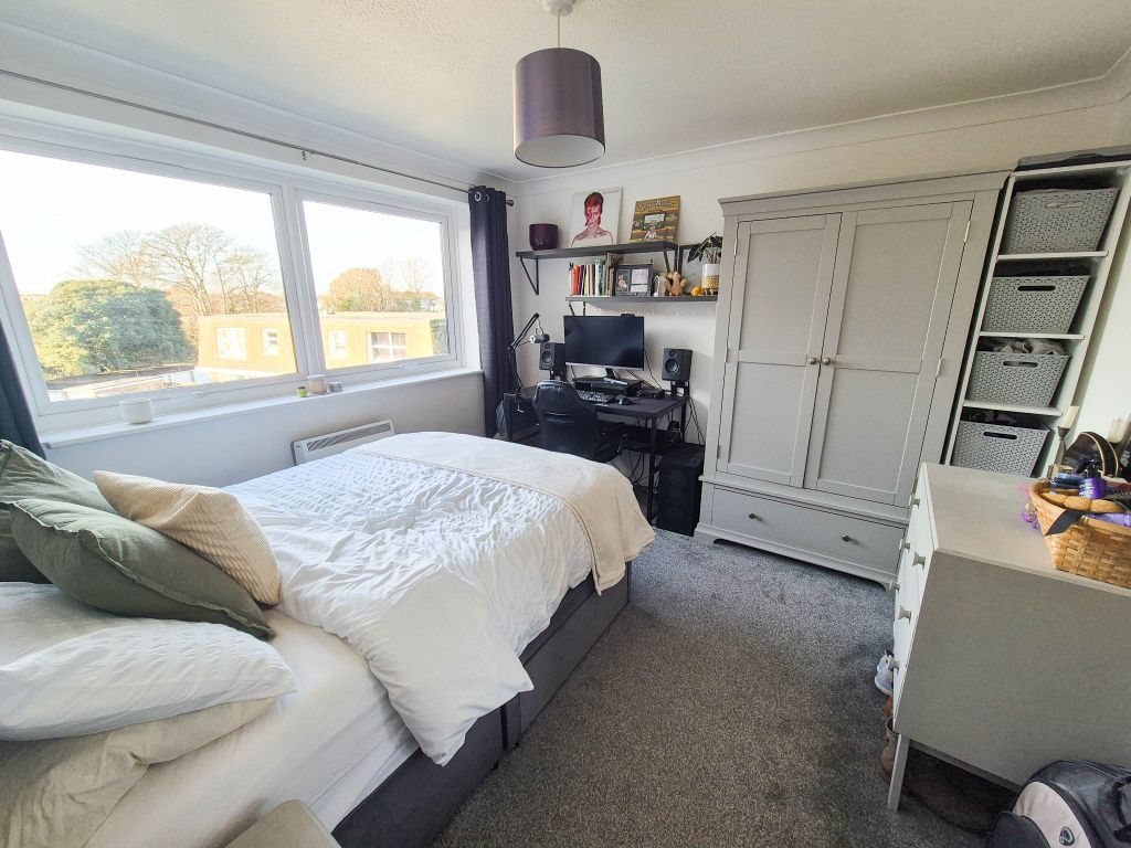 Additional image 7 of 2 bed flat for saleRegis Court, Bognor Regis PO21