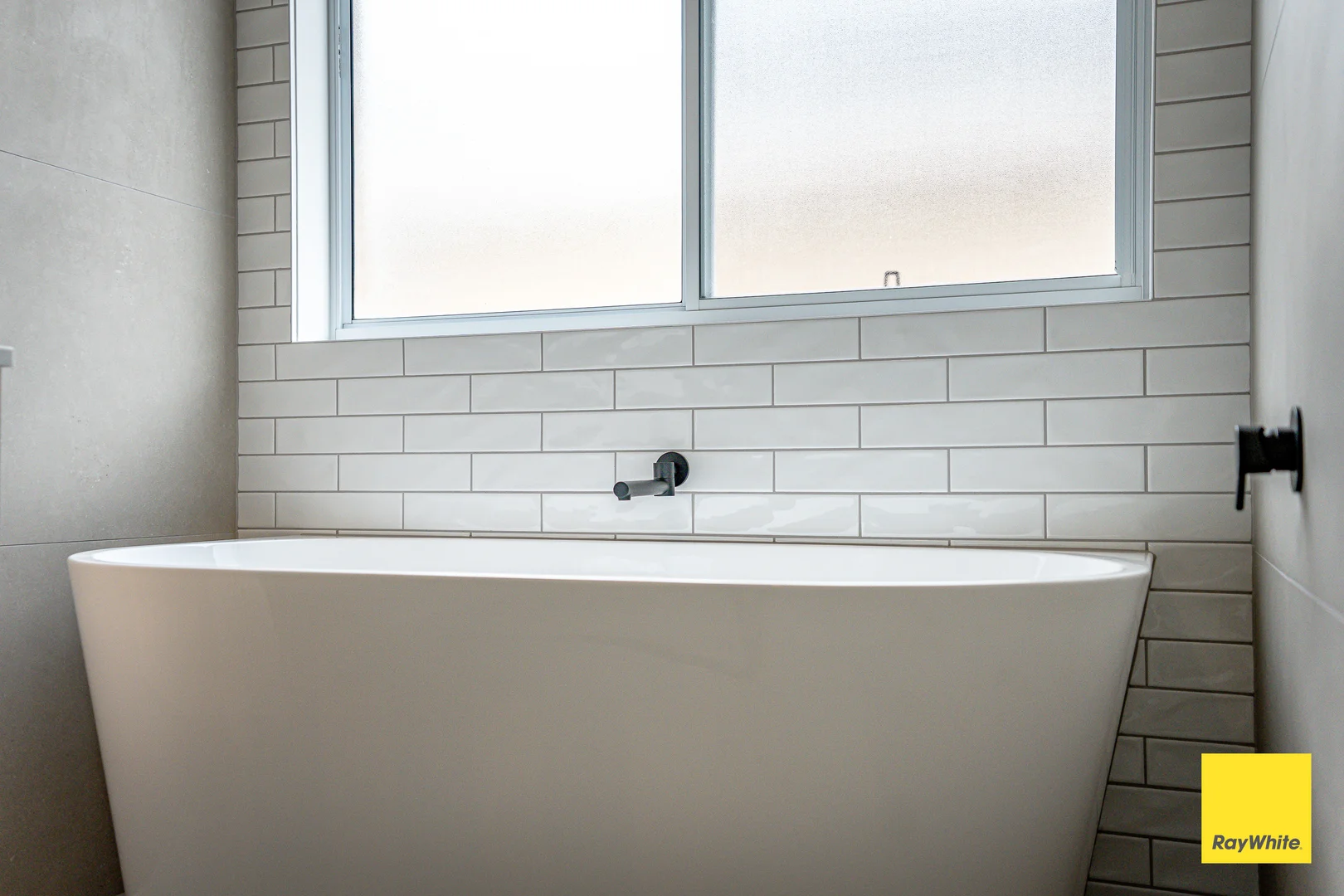 Additional image 16 of 18 Renwick Street, Golden Square VIC 3555