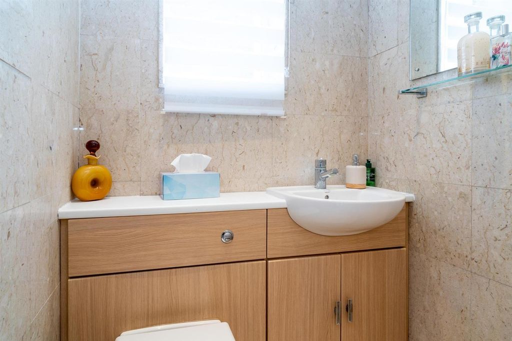 Additional image 17 of 6 bed detached house for saleAllum Lane, Elstree, Borehamwood WD6