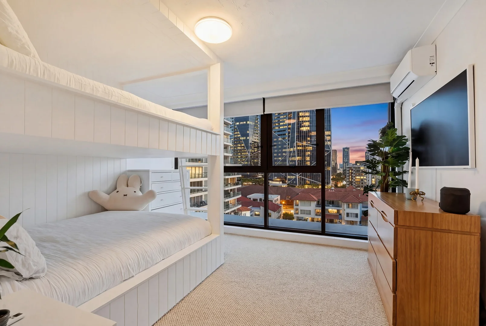 Additional image 17 of 10D/4 Old Burleigh Road, Surfers Paradise QLD 4217