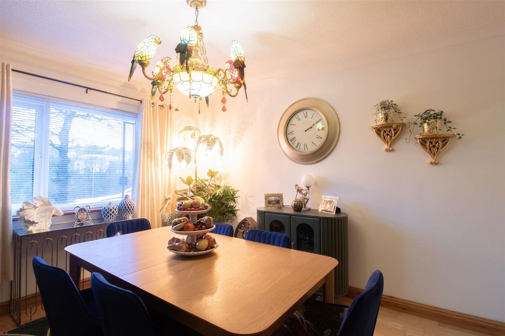 Additional image 8 of 4 bed detached bungalow for saleWoodfieldside, Blackwood NP12
