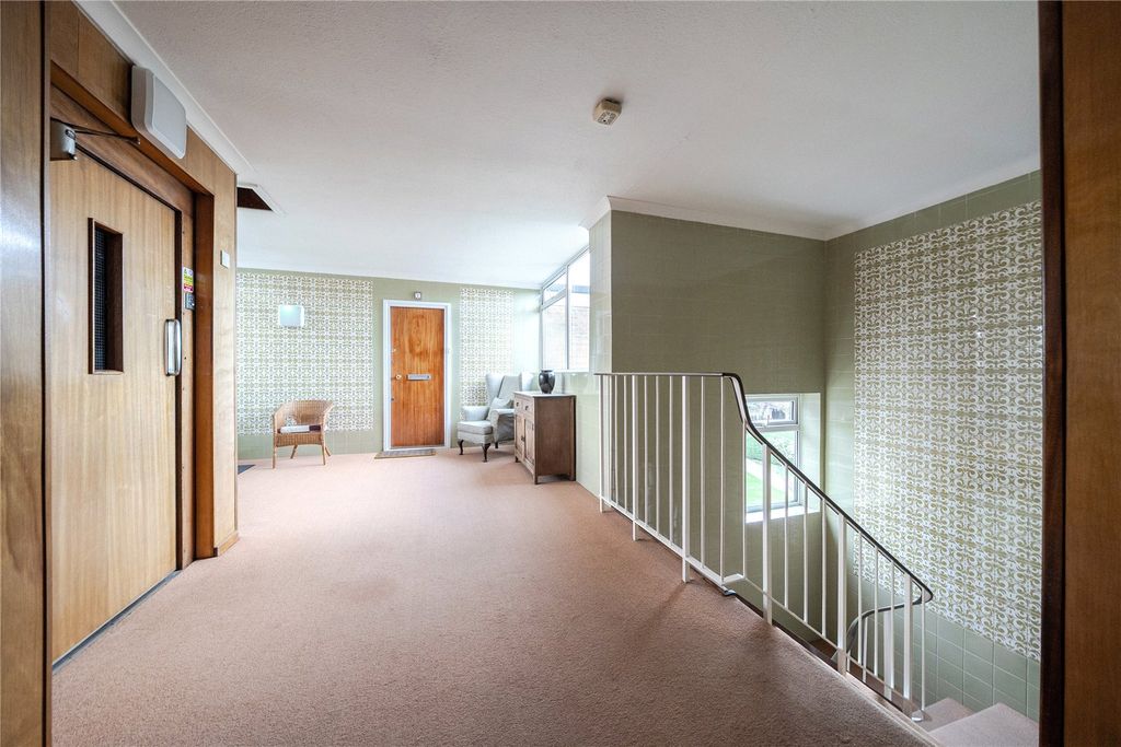 Additional image 12 of 3 bed flat for saleHawthorne Road, Bickley BR1