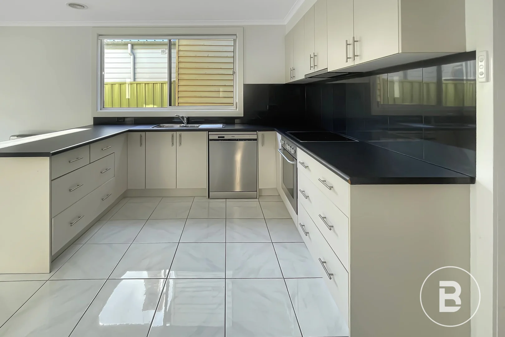Additional image 4 of 511A Lydiard Street North, Soldiers Hill VIC 3350