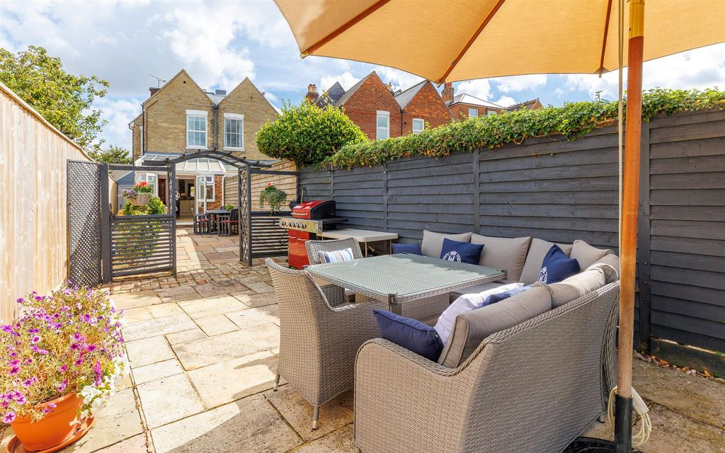 Additional image 4 of 4 bed semi-detached house for saleCowes, Isle Of Wight PO31