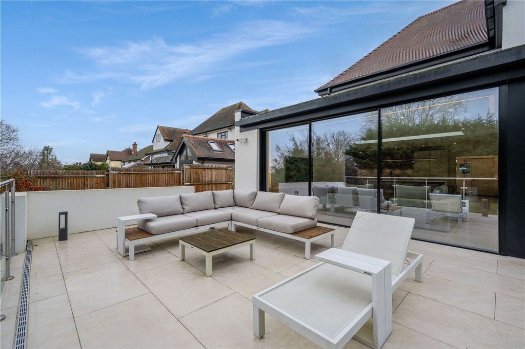 Additional image 15 of 5 bed detached house for saleDurham Avenue, Bromley BR2