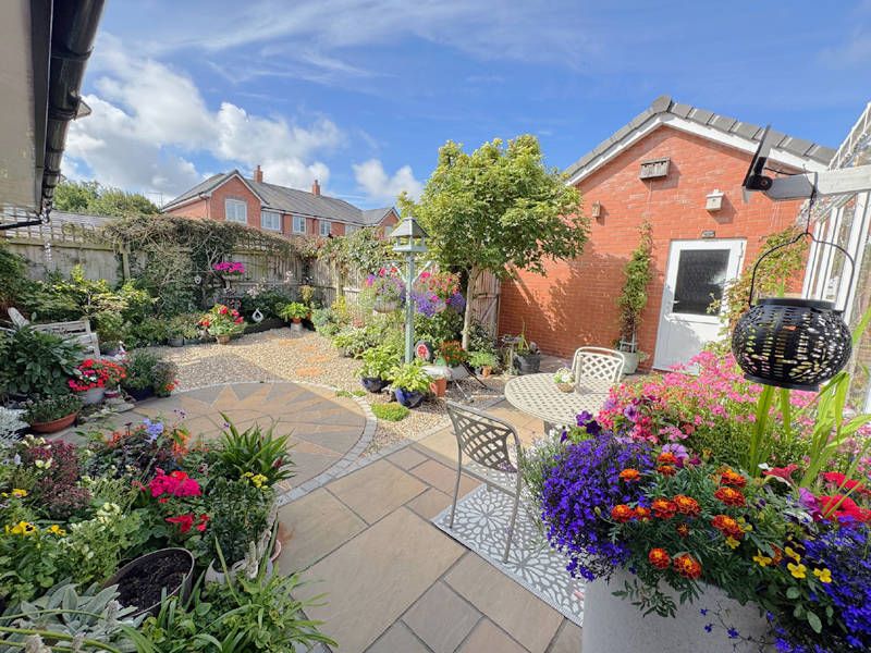 Additional image 4 of 4 bed detached bungalow for saleCommon Edge Road, Blackpool FY4