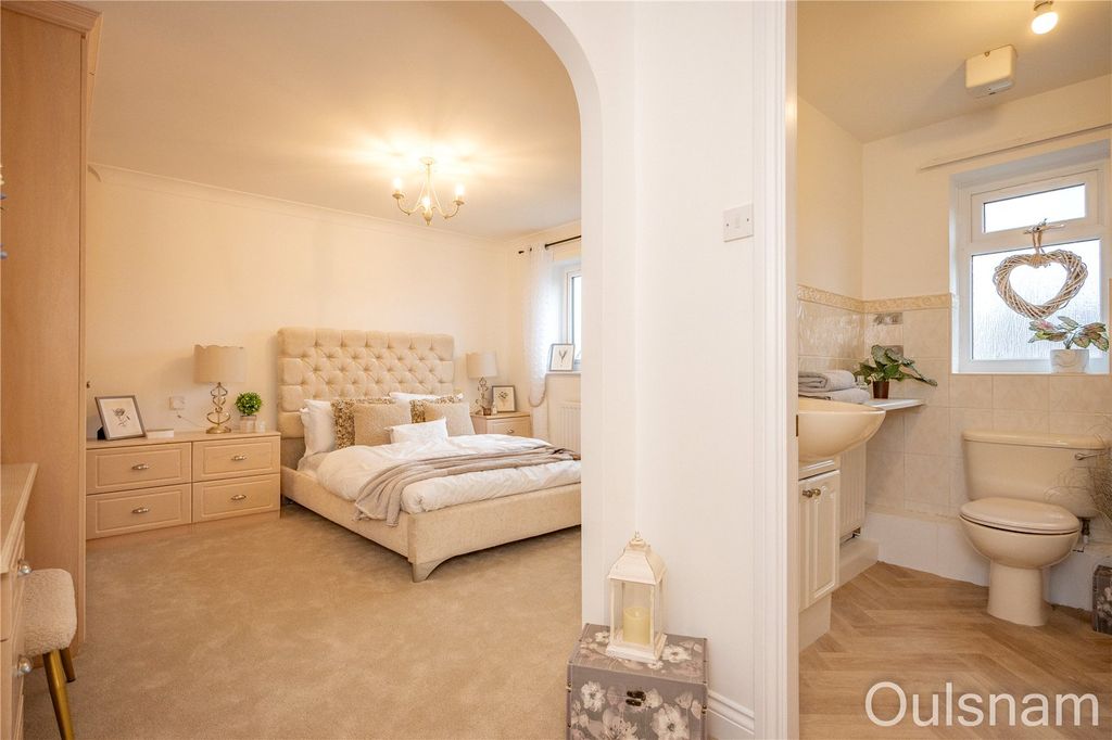 Additional image 15 of 7 bed detached house for saleSandown Drive, Catshill, Bromsgrove, Worcestershire B61