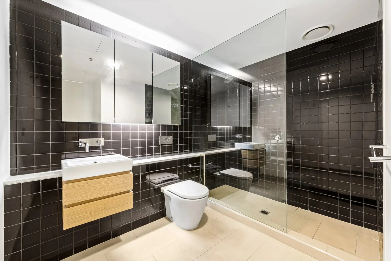 Additional image 5 of 201/115 Nott Street, Port Melbourne VIC 3207
