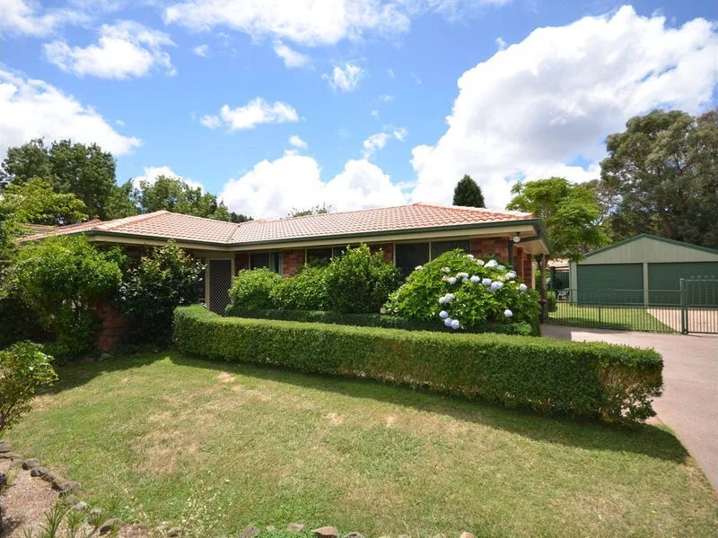 9 Tulip Close, Bowral NSW 2576