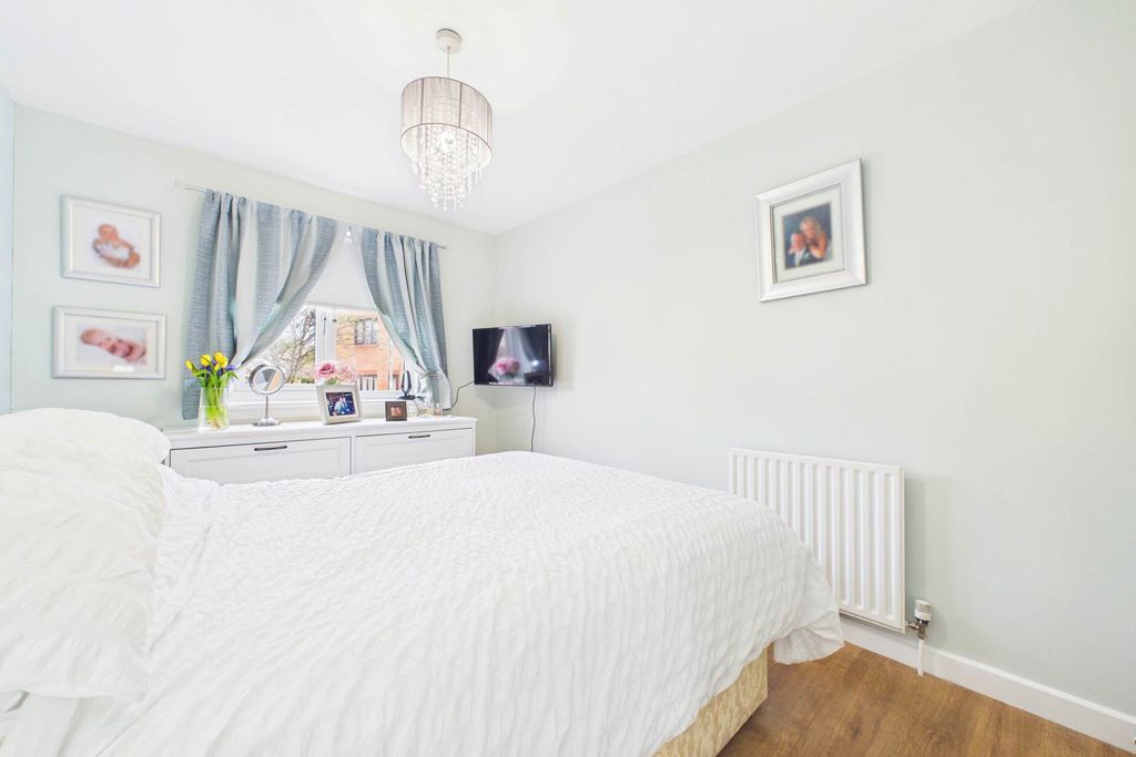 Additional image 11 of 2 bed flat for saleSouth Park Grove, Hamilton ML3