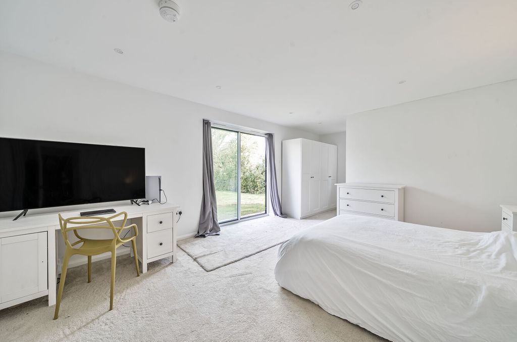 Additional image 13 of 5 bed detached house for saleArmstrong Road, Brockenhurst SO42