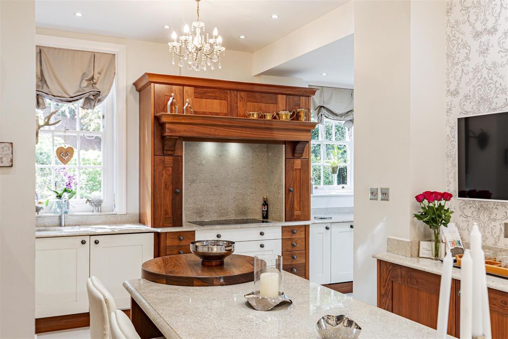 Additional image 21 of 6 bed detached house for saleConvent Road, Broadstairs CT10
