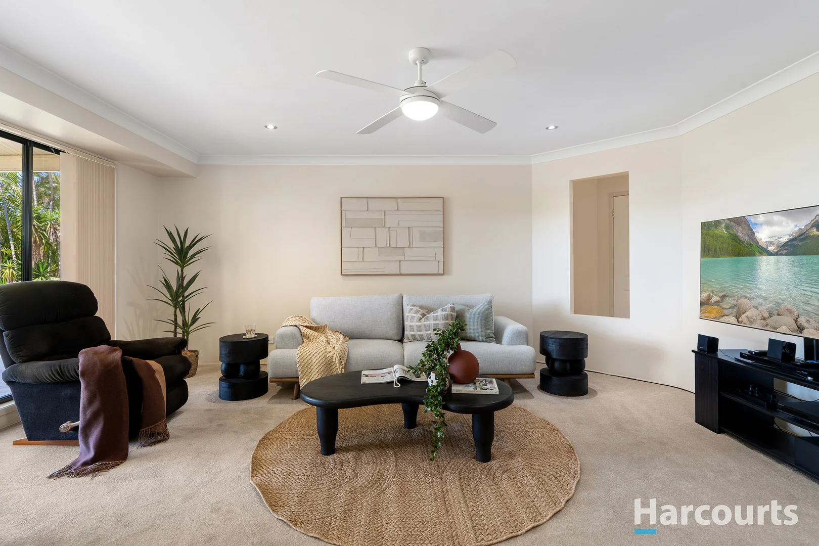 Additional image 11 of 12 Pebble Beach Court, Belmont NSW 2280