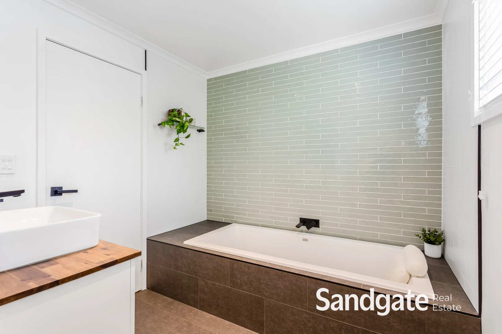 Additional image 23 of 14 Verney Street, Sandgate QLD 4017