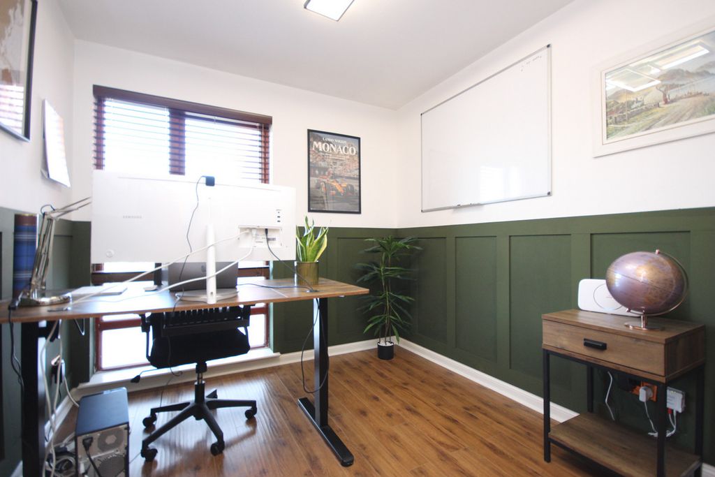 Additional image 9 of 2 bed flat for saleNorth Bridge Street, Airdrie ML6