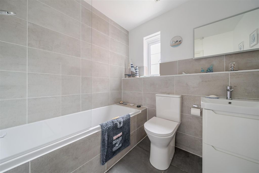Additional image 13 of 4 bed link detached house for saleCobham Road, Blandford Forum DT11